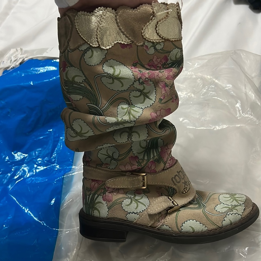 roberto cavalli girls boots euro size 28